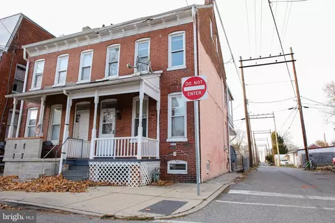 225 W Front St, York, PA 17404