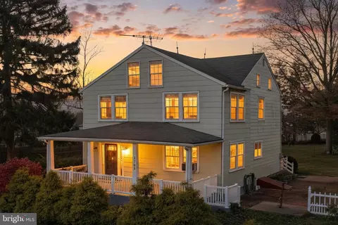 2709 Sunset Ln, York, PA 17408