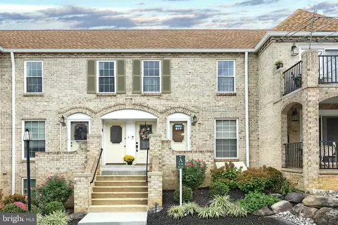 1000 Country Club Rd #A-10, York, PA 17403