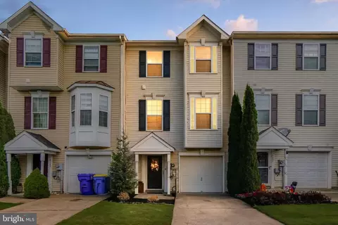 4136 Turkey Creek Ct, Dover, PA 17315