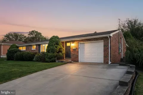 452 Beaver St, Hellam, PA 17406
