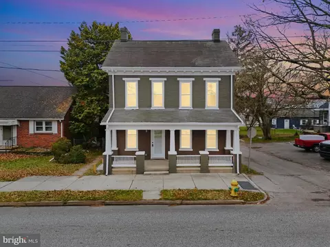 348 High St, Hanover, PA 17331