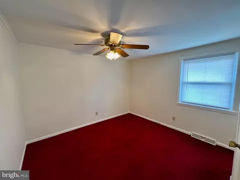 Bedroom - 37 1st St, Windsor, PA 17366 photo 1 of 7