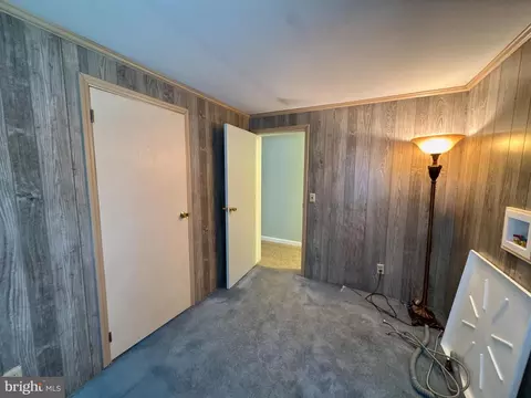 Bedroom - 37 1st St, Windsor, PA 17366 photo 5 of 7