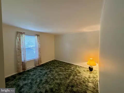 Bedroom - 37 1st St, Windsor, PA 17366 photo 7 of 7
