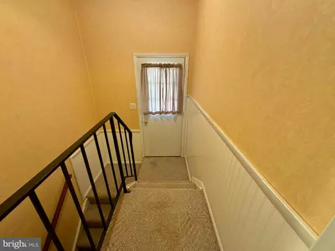 Entry Way - 37 1st St, Windsor, PA 17366 photo 4 of 7