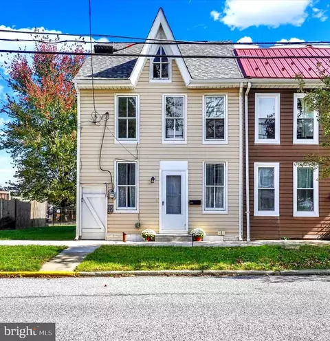 113 S Main St, Shrewsbury, PA 17361