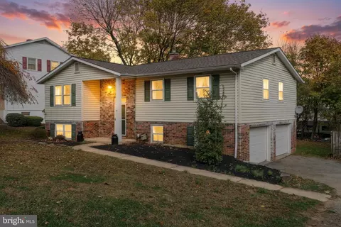 630 Woodland Ave, Dallastown, PA 17313