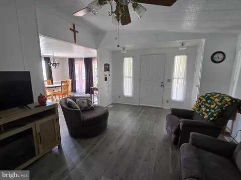 88 Maple Rd, Dover, PA 17315 photo 9