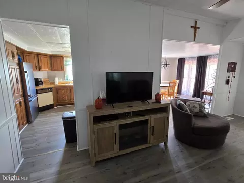88 Maple Rd, Dover, PA 17315 photo 7