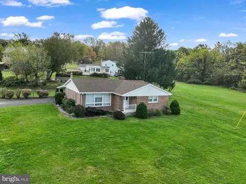 307 S Route 15 S, Dillsburg, PA 17019