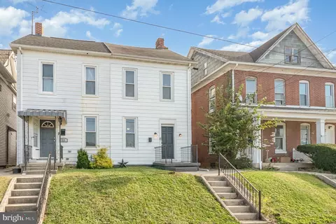 429 High St, Hanover, PA 17331