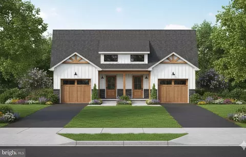 55 Wilmar Ave #12, Hanover, PA 17331