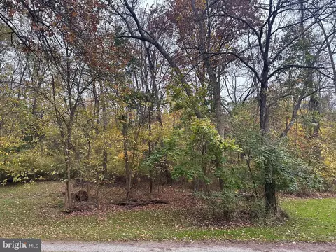 4031 Fox Run Rd, Dover, PA 17315