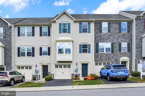 1269 Stonehaven Way #83, York, PA 17403