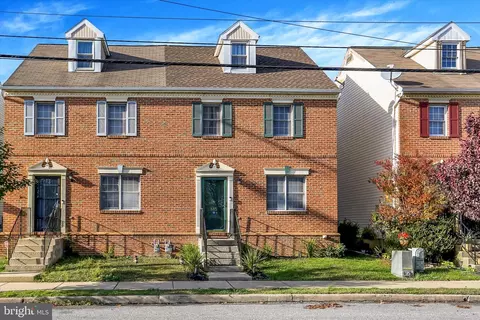 815 E King St, York, PA 17403