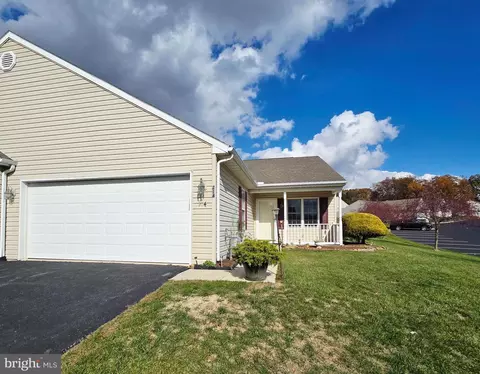 214 Equine Cv #214, Red Lion, PA 17356