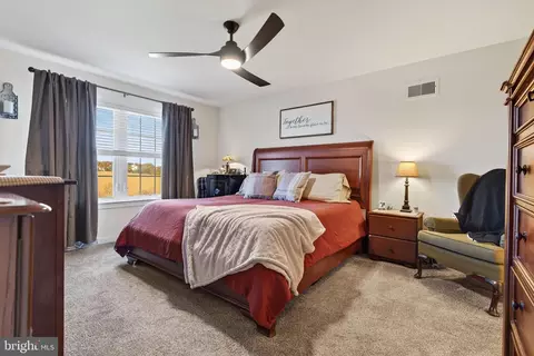 Bedroom - 495 Thomas Armor Dr, Windsor, PA 17366 photo 1 of 5