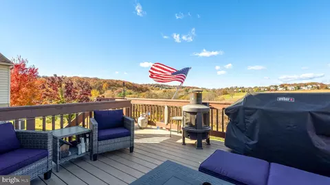 Exterior - 495 Thomas Armor Dr, Windsor, PA 17366 photo 6 of 7