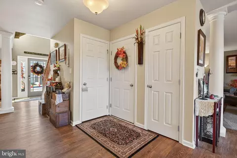 Entry Way - 495 Thomas Armor Dr, Windsor, PA 17366 photo 6 of 8