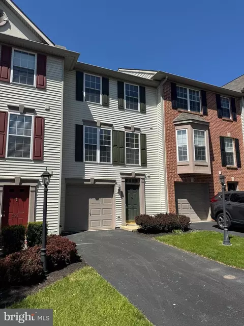 229 Wheatfield Way #76C, York, PA 17403