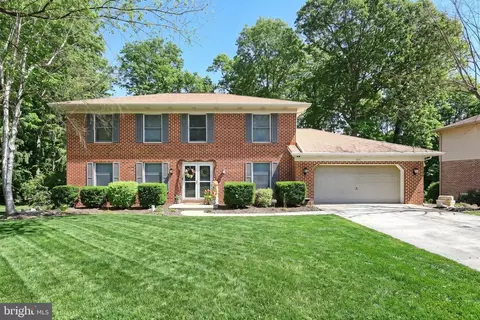 3971 Little John Dr, York, PA 17408