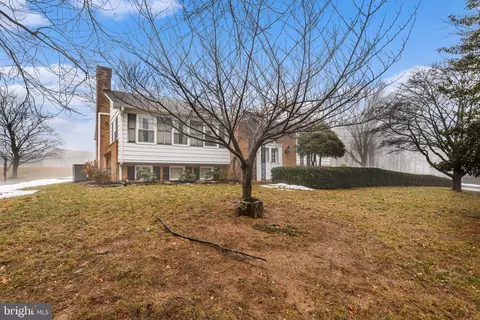 479 Frederick Dr, Dallastown, PA 17313