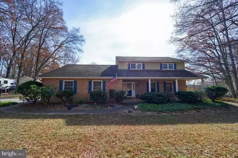 6659 Jackson Dr, Seven Valleys, PA 17360