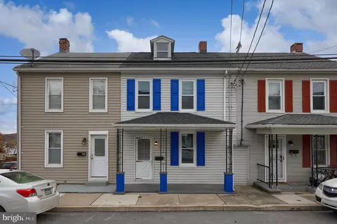 621 S Front St, Wrightsville, PA 17368