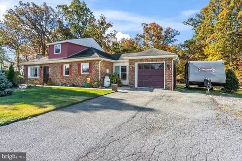 265 Conewago Creek Rd, Manchester, PA 17345
