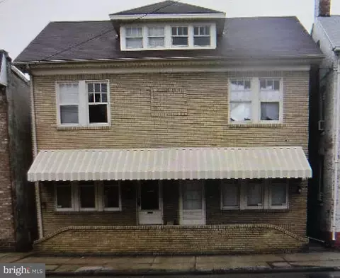 202202 5 York St, Hanover, PA 17331