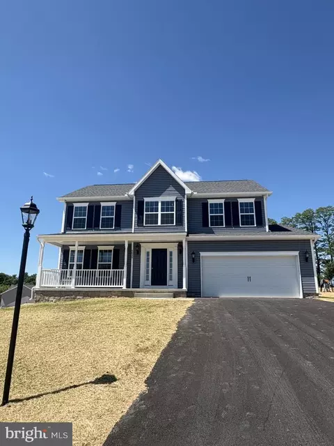 1511 Maple Ln #185, Hanover, PA 17331