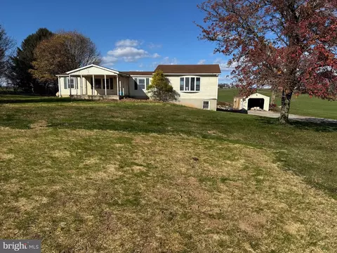 13790 Ted Wallace Rd, Brogue, PA 17309