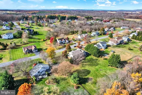 3674 Eagle Ridge Ct, Hanover, PA 17331 photo 17