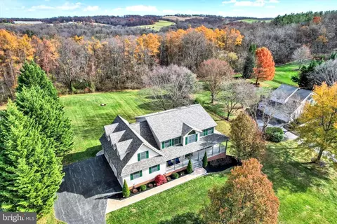 3674 Eagle Ridge Ct, Hanover, PA 17331 photo 6
