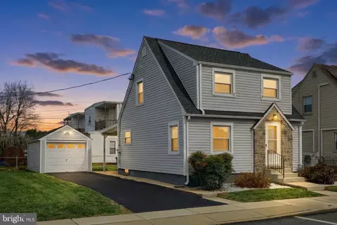 1562 Stanton St, York, PA 17404