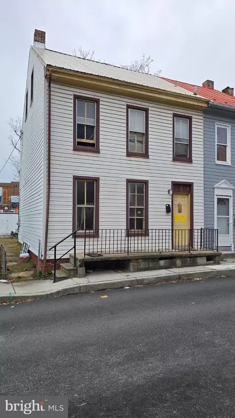 344 Oak Ln, York, PA 17401