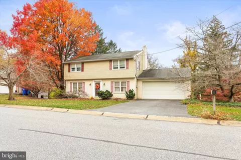 114 Lexington Rd, York, PA 17402