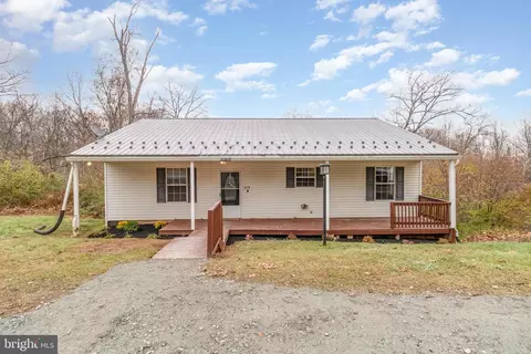 375 Meadow Trl, Delta, PA 17314