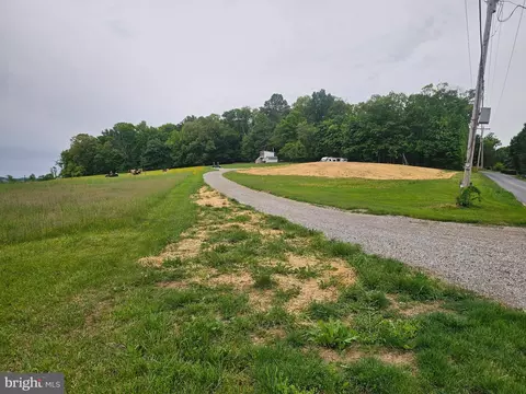 2237 Ridge Rd, Glenville, PA 17329