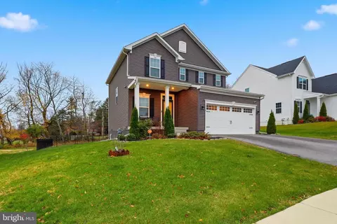 116 Lady Morgan Dr, York, PA 17402
