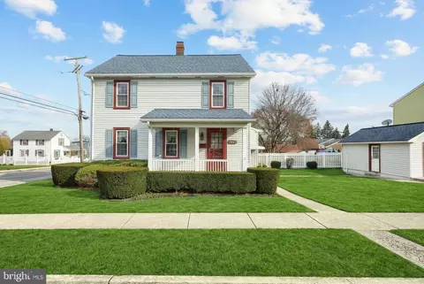99 5th St, Hanover, PA 17331
