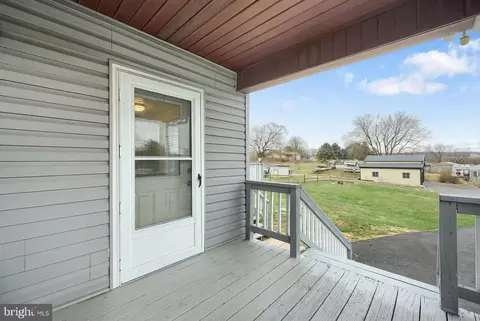 2402 Craley Rd, Windsor, PA 17366 photo 14