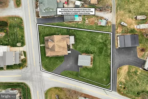 2402 Craley Rd, Windsor, PA 17366 photo 6