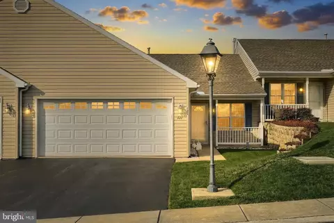 121 Furlong Way #121, Red Lion, PA 17356