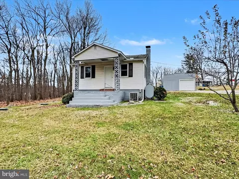 1063 Snyder Corner Rd, Red Lion, PA 17356