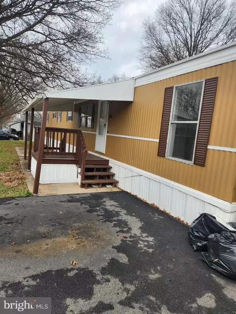 46 Chipawa Ave, Dover, PA 17315