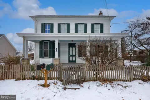 25 Bentz Mill Rd, East Berlin, PA 17316