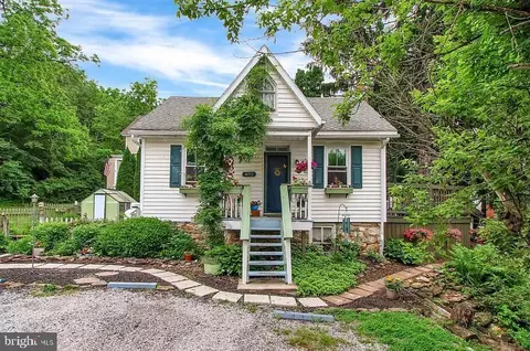 4011 Cherry Run Rd, Glen Rock, PA 17327