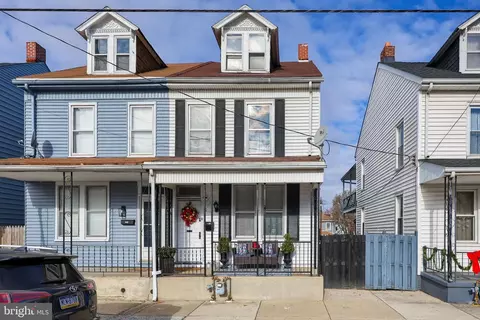 857 E Princess St, York, PA 17403